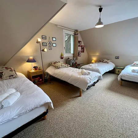 La Maison Cachee *