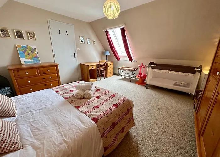 La Maison Cachée Hébergement de vacances *